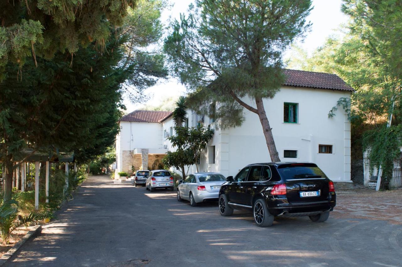 Hotel Nature Kolonjë Kültér fotó
